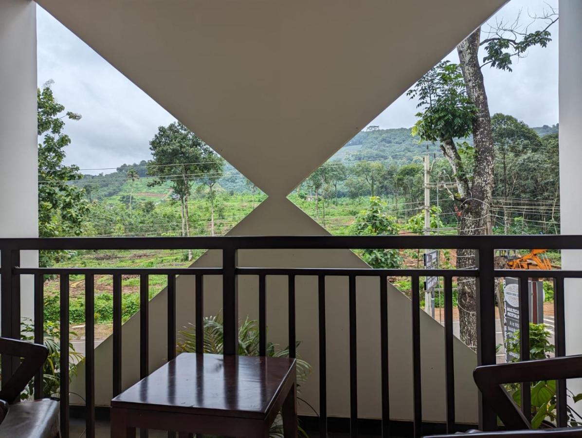 Royalton Residency Hotel Mundakayam Luaran gambar