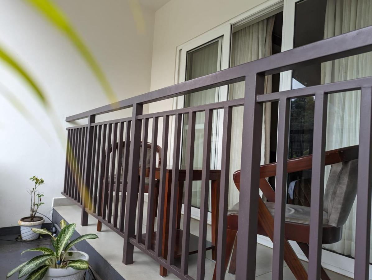 Royalton Residency Hotel Mundakayam Luaran gambar